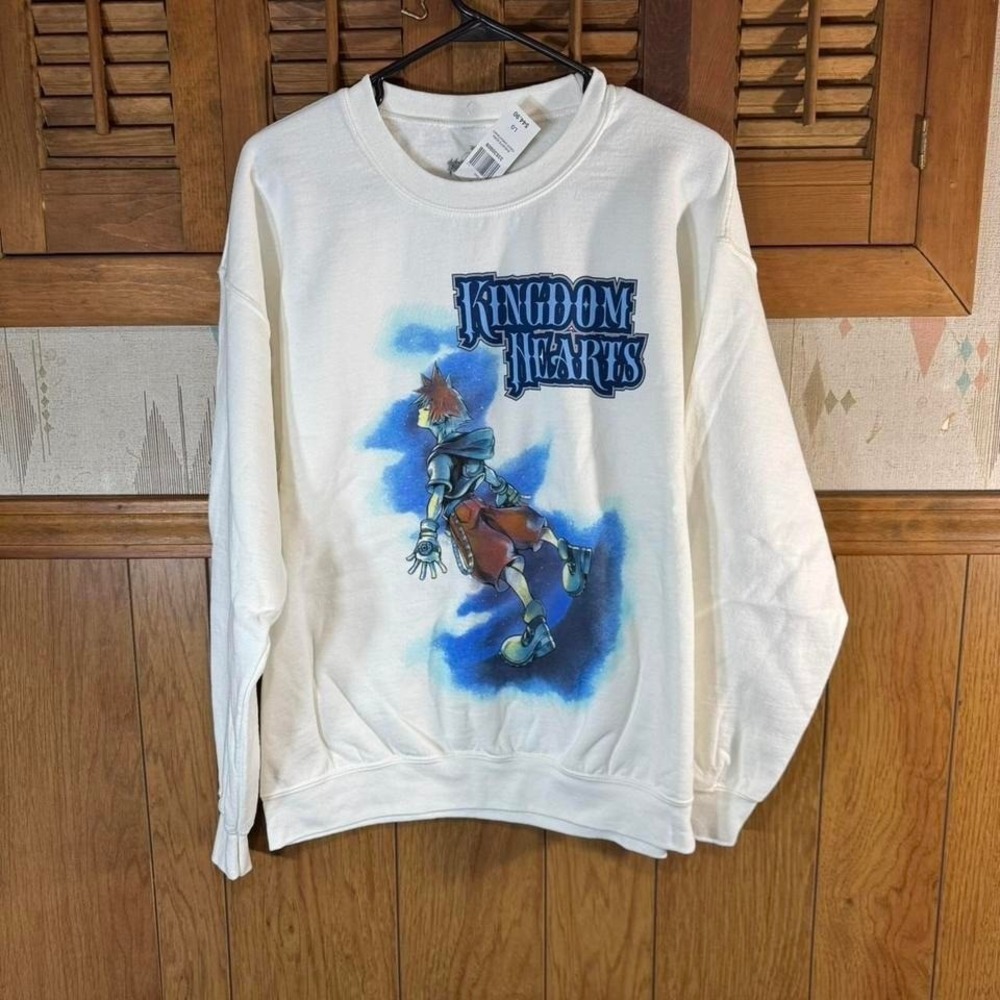 White Disney Kingdom Hearts‎ crewneck sweatshirt Size Large